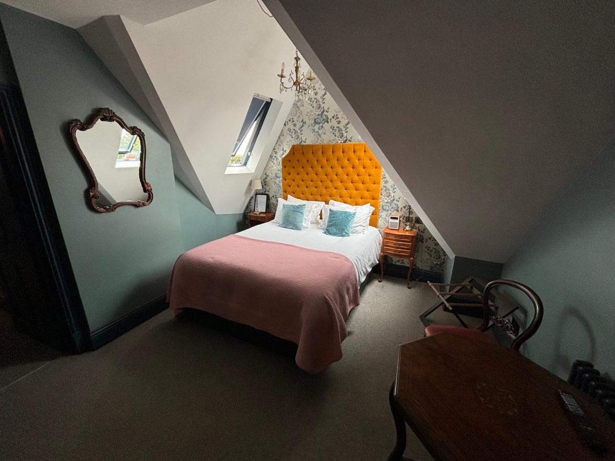 The Red Lion 3* Londra